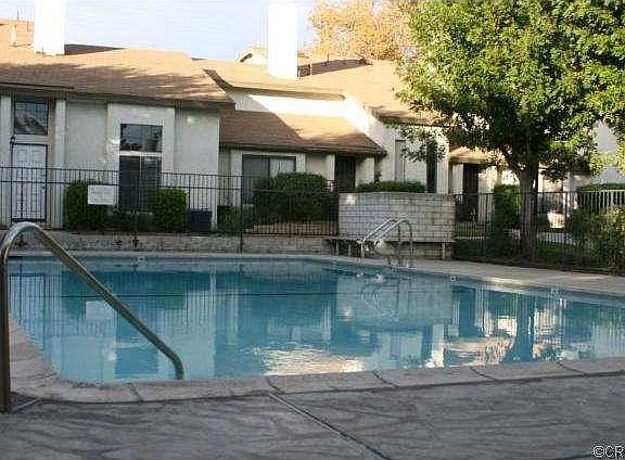 5th image of 1974 E Lynwood Dr APT 2C
