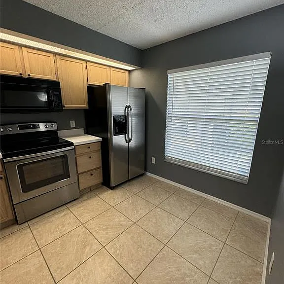 13815 Timberland Dr #103 — Photo 4