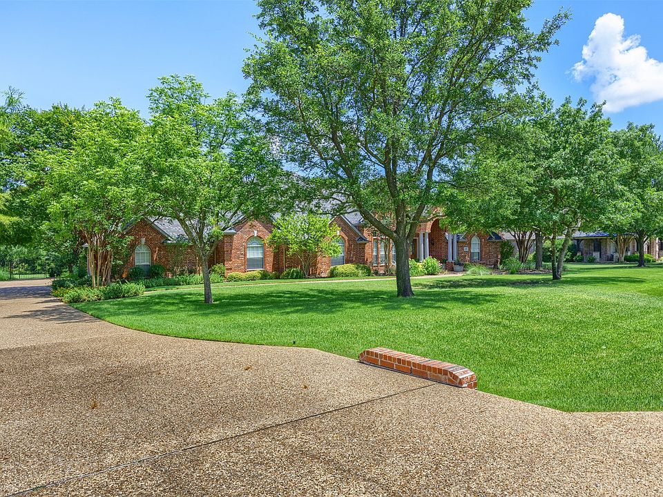 1st image of 440 Palomino Way