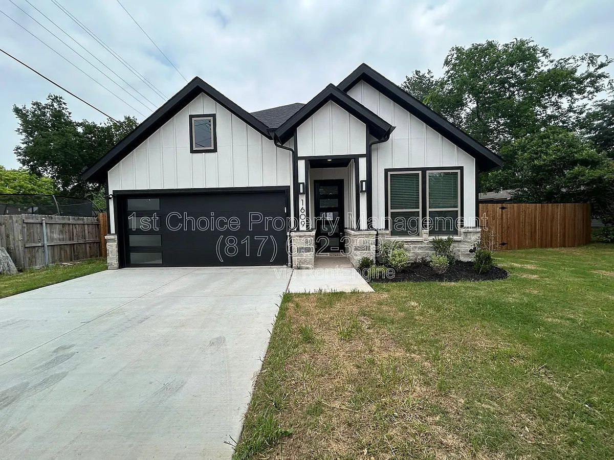 Building Photo - 1609 Sharon St