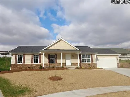 308 Gasser Cir SE photo 1