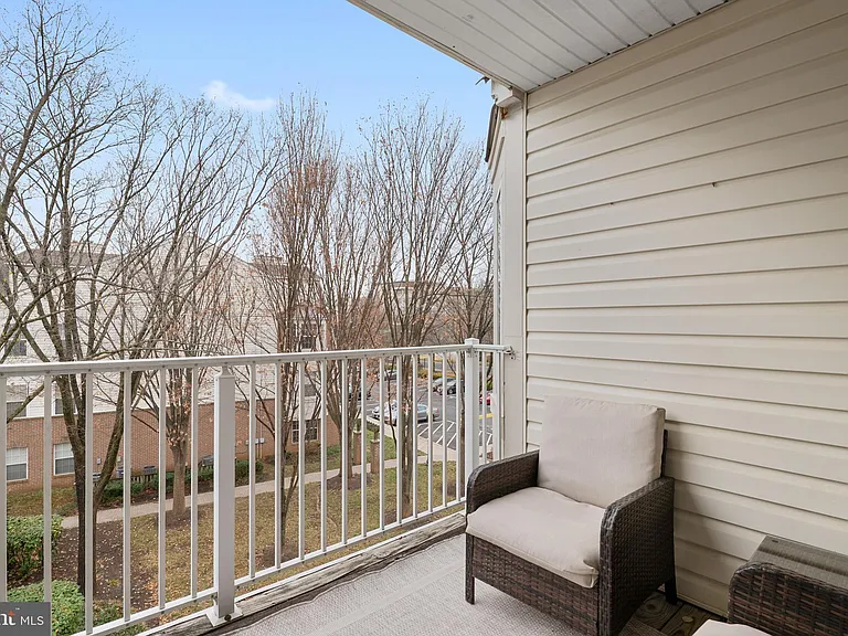 8961 Town Center Cir #1-310 — Photo 16