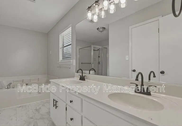 342 Village Square Dr — Photo 12