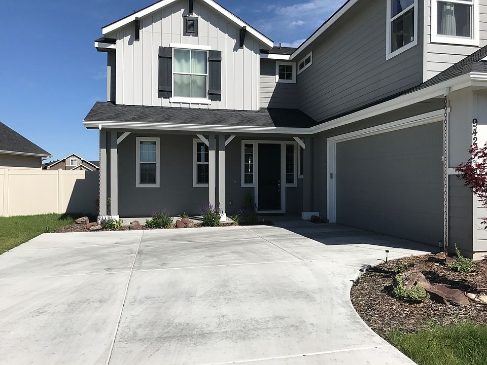 2nd image of 942 N Morley Green Way
