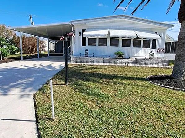 49 Compass Point, North Port, FL 34287