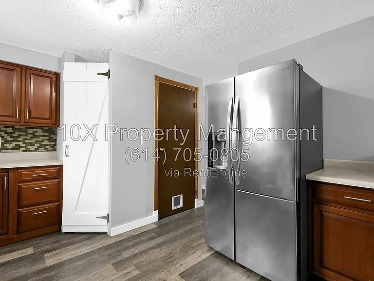 6484 Lanercost Rd — Photo 27