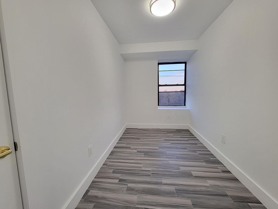 2nd image of 505 Garfield Ave #B2d