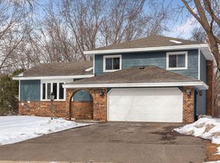 8916 Bass Creek Ct, Minneapolis, MN 55428