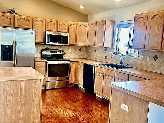 5th image of 2229 Podtburg Cir