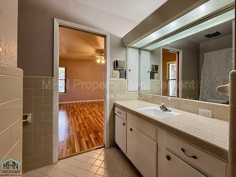 7010 Forest Way St — Photo 15