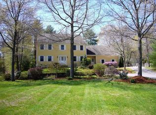 9 Bittersweet Ln, South Hamilton, MA 01982