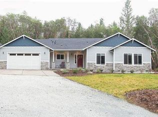 107 Columbia Crest Dr, Grants Pass, OR 97526