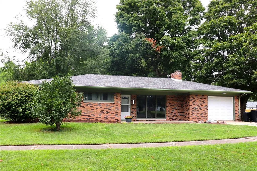 101 Meadowlane Dr photo 1