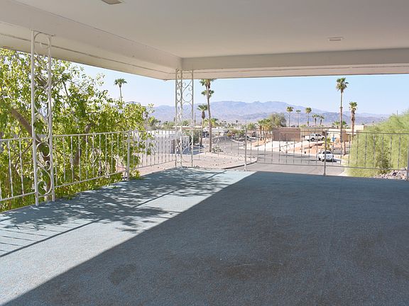 5th image of 2555 Castaway Dr