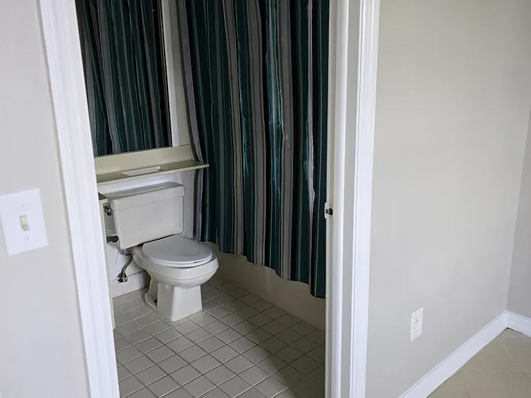 15 Phoenetia Ave — Photo 9