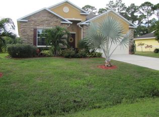 1458 SE Proctor Ln, Port Saint Lucie, FL 34983