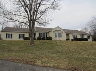 3029 Valley View Rd NE, Lancaster, OH 43130