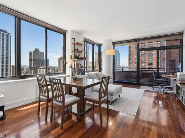 389 Washington St #23A, Jersey City, NJ 07302