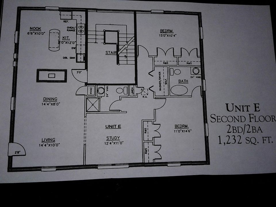 Unit E Floor Plan