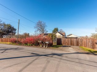 2659 Victoria Dr, Santa Rosa, CA 95407
