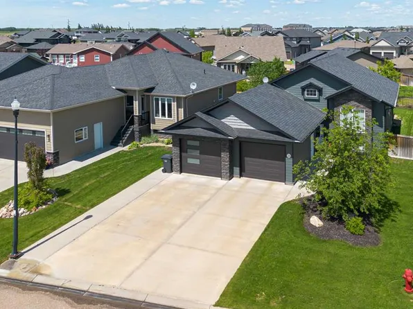2715 S 73rd Ave #33, Lloydminster, AB T9V 3L8