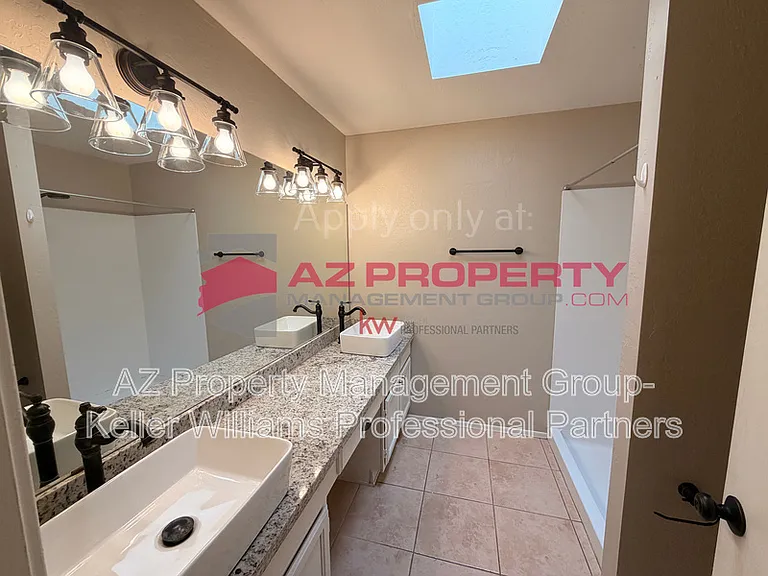 4226 N 22nd St #26 — Photo 12