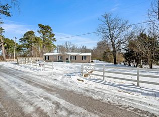 118 Stagecoach Dr, Huntland, TN 37345