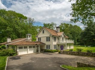 29 Myanos Rd, New Canaan, CT 06840