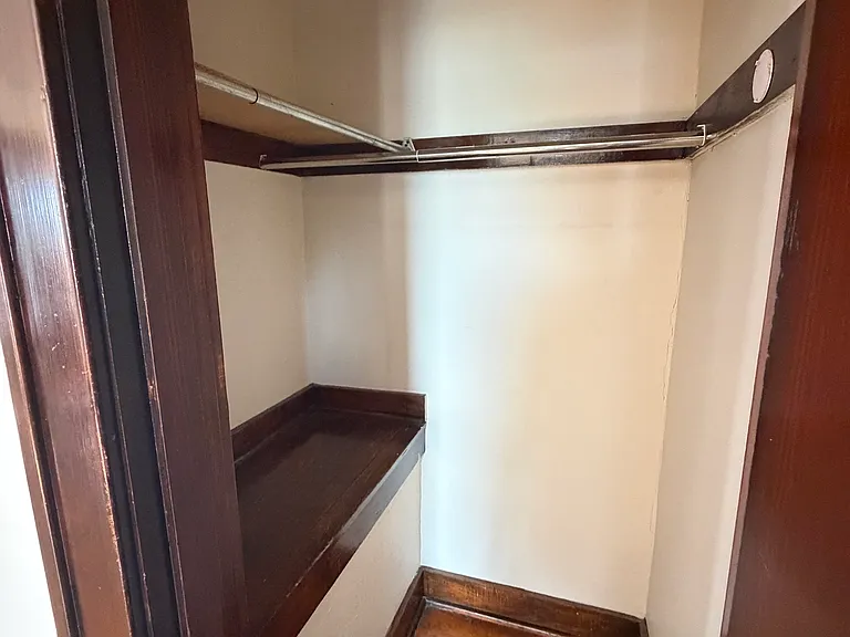 952 Hamlet St #952.5 — Photo 9