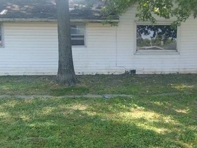 889 S Hicum St, Dugger, IN, 47848