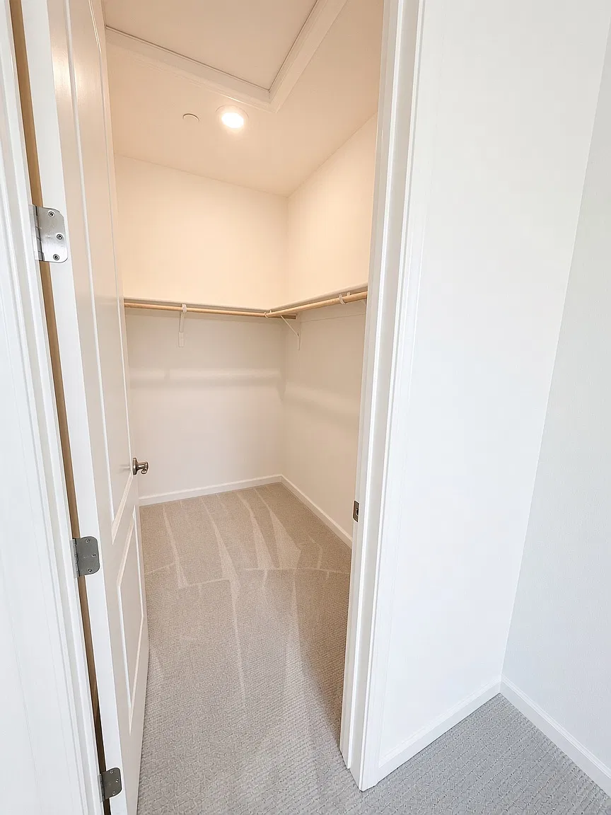 1 bed, $1,195 — Photo 2