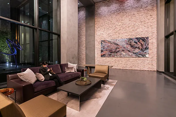 Rented by Lavenue Group Inc | media 12