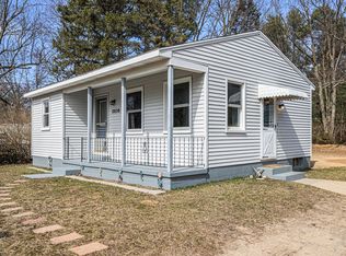 2030 Duck Lake Rd, Whitehall, MI 49461