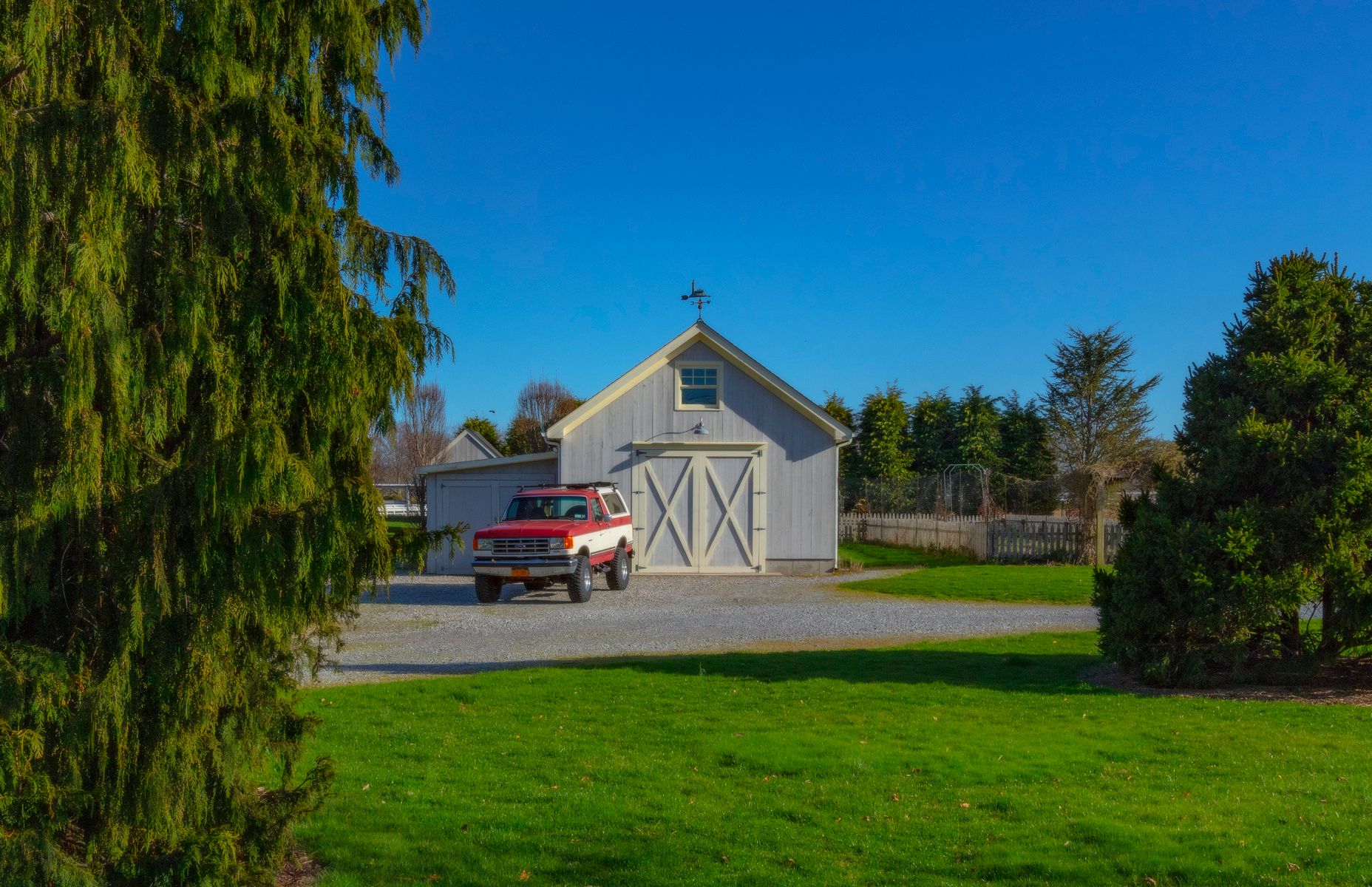 16 Woodlawn Ave in East Moriches Out East