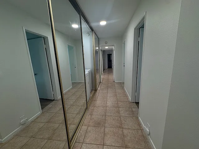 79 Antigua Ct — Photo 33