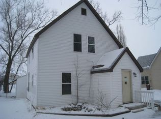 820 1st St NW, Aitkin, MN 56431