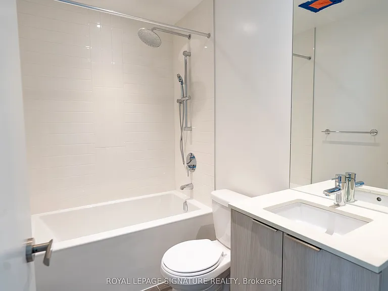 448 Burnhamthorpe Rd W #1807 — Photo 24