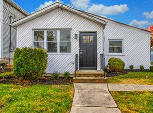 405 Gulden St, Keyport, NJ 07735