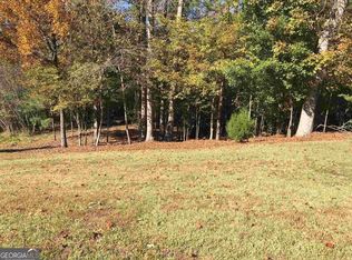 301 Mallard Dr, Carrollton, GA 30116