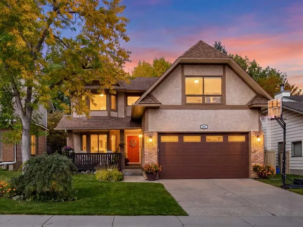 101 E Sun Canyon Way SE, Calgary, AB T2X 2V4