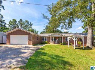 74 Crestview Dr, Piedmont, AL 36272