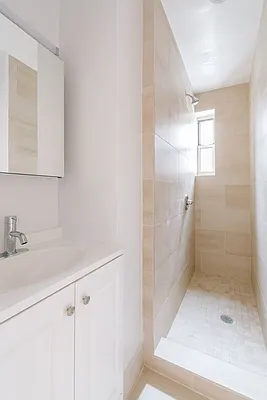 Rented by REAL New York | media 26