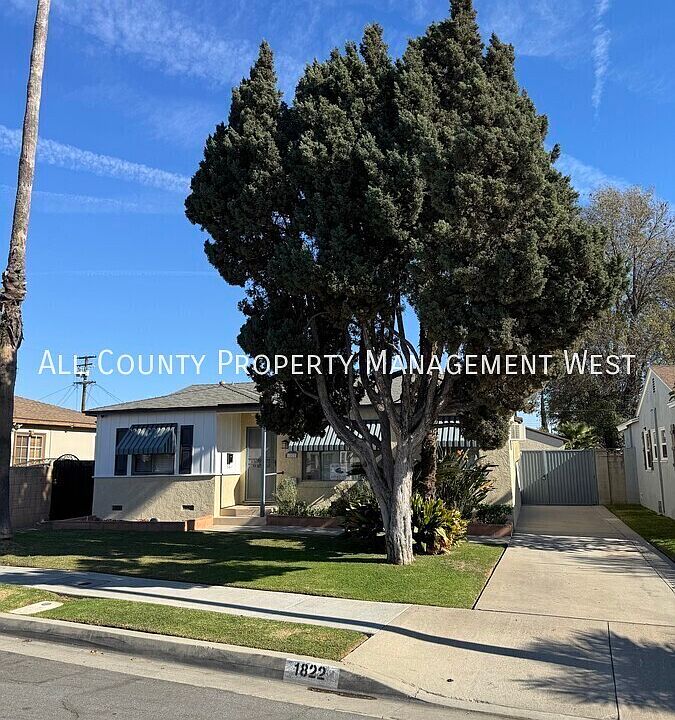 1st image of 1822 Doreen Ave