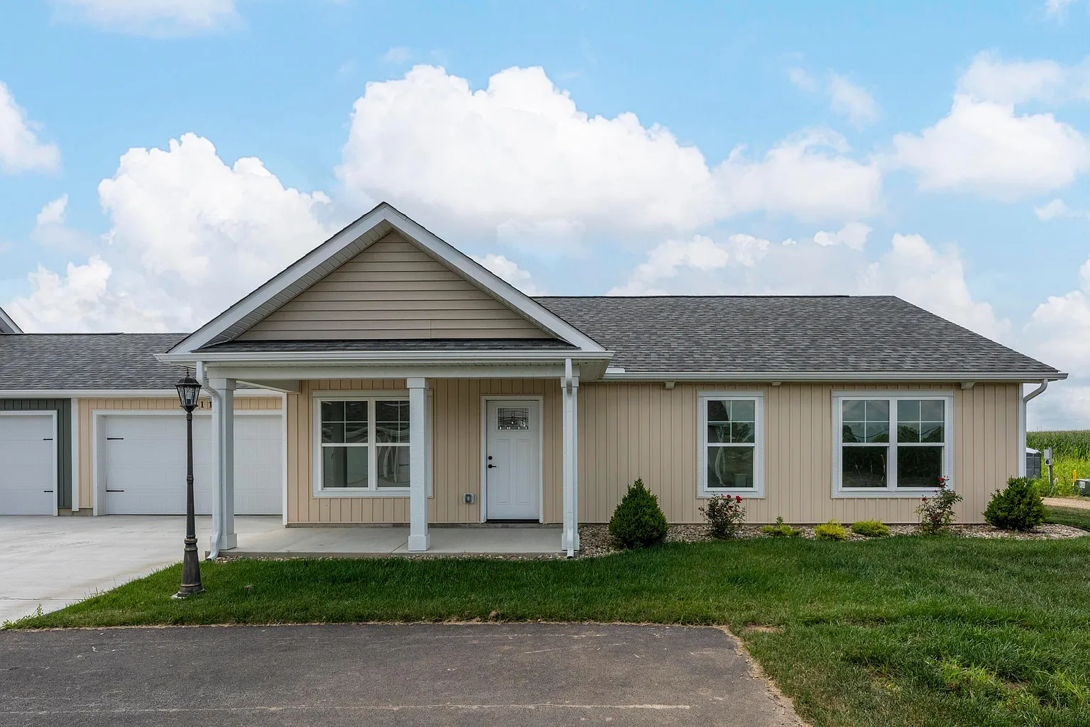 206 Cumberland Meadows Cir photo 1