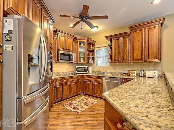 3rd image of 80 Smoky Mountain Ln #122