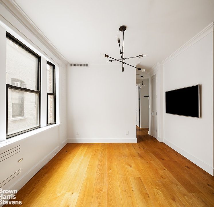 1st image of 139 E 30th St APT 5C