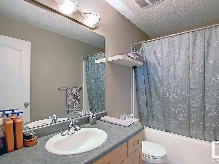 179 Chestermere Cres — Photo 17