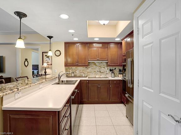 5th image of 2748 Tiburon Blvd E #C-201