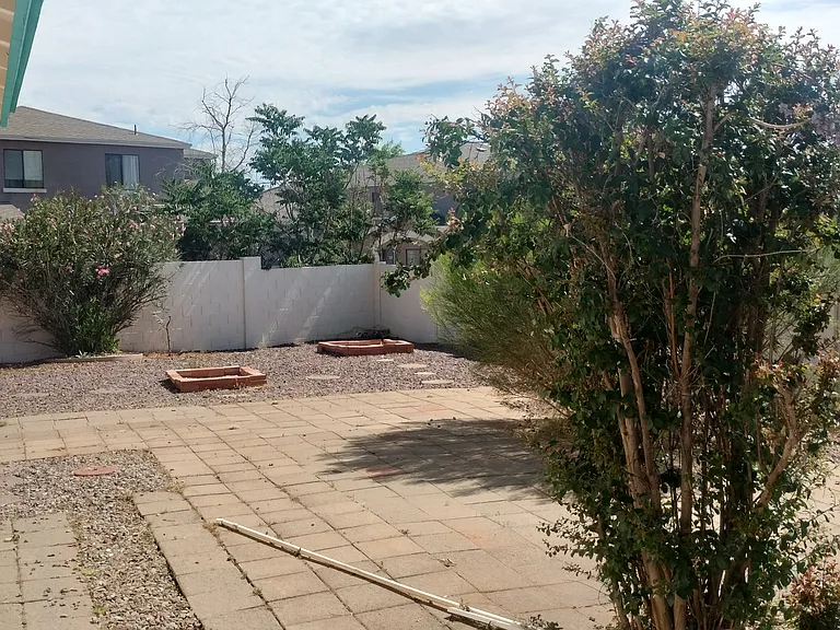 51 Witt Dr — Photo 10