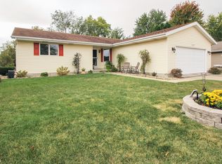 1060 Shawnee Ct, Bourbonnais, IL 60914